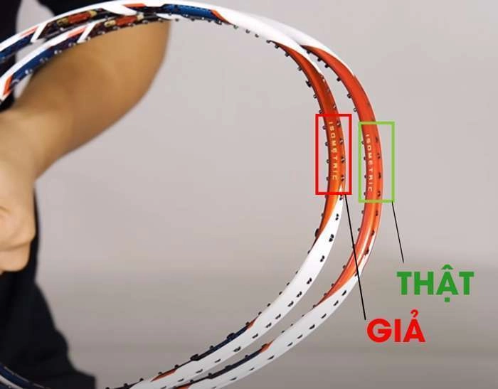 Phân biệt vợi Yonex thật và giả dựa trên tên công nghệ in trên vợt