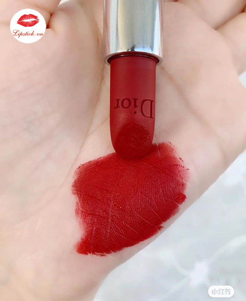 dior-matte-999-mau-do-tuoi