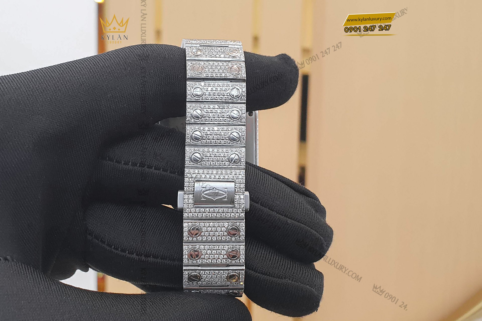 Kỳ Lân Luxury dong ho cartier santos de cartier medium size diamond wssa0029 1 1 Đồng hồ Cartier Santos De Cartier Medium Size Custom Diamond
