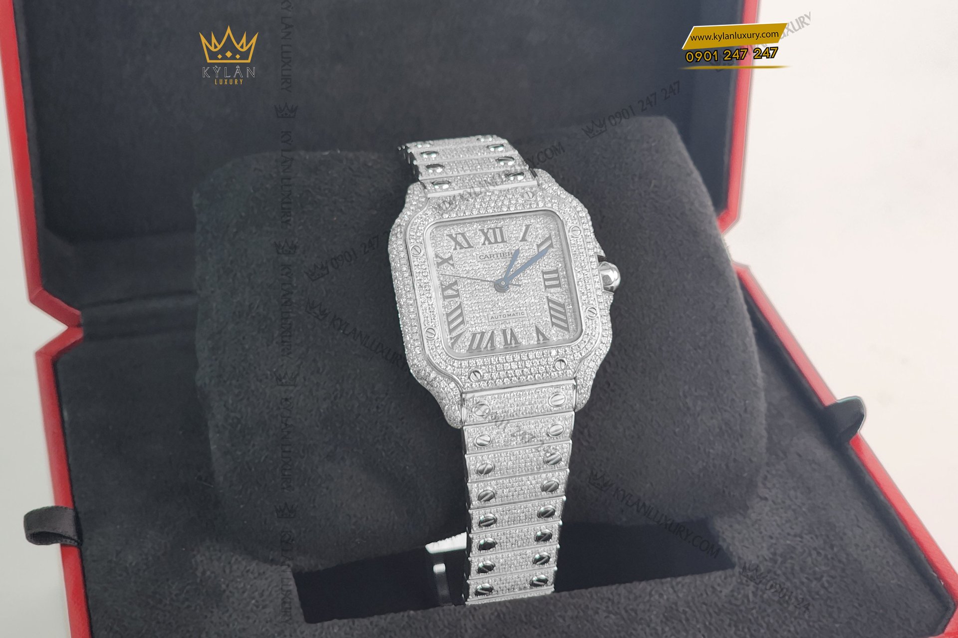Kỳ Lân Luxury dong ho cartier santos de cartier medium size custom diamond wssa0029 2 Đồng hồ Cartier Santos De Cartier Medium Size Custom Diamond