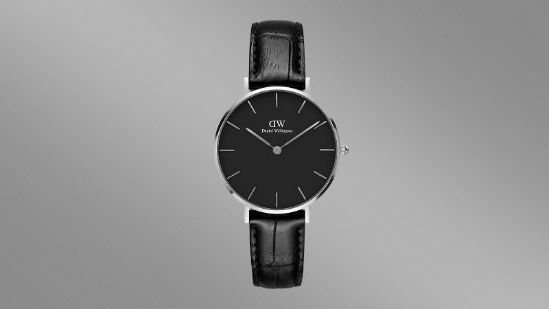 Khung viền sử dụng thép không gỉ giúp đồng hồ có độ bền cao