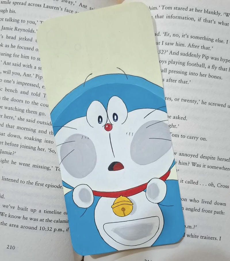 tranh vẽ doremon trong thùng