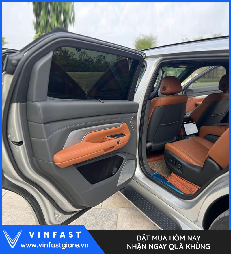 vinfast VF99 Plus màu bạc
