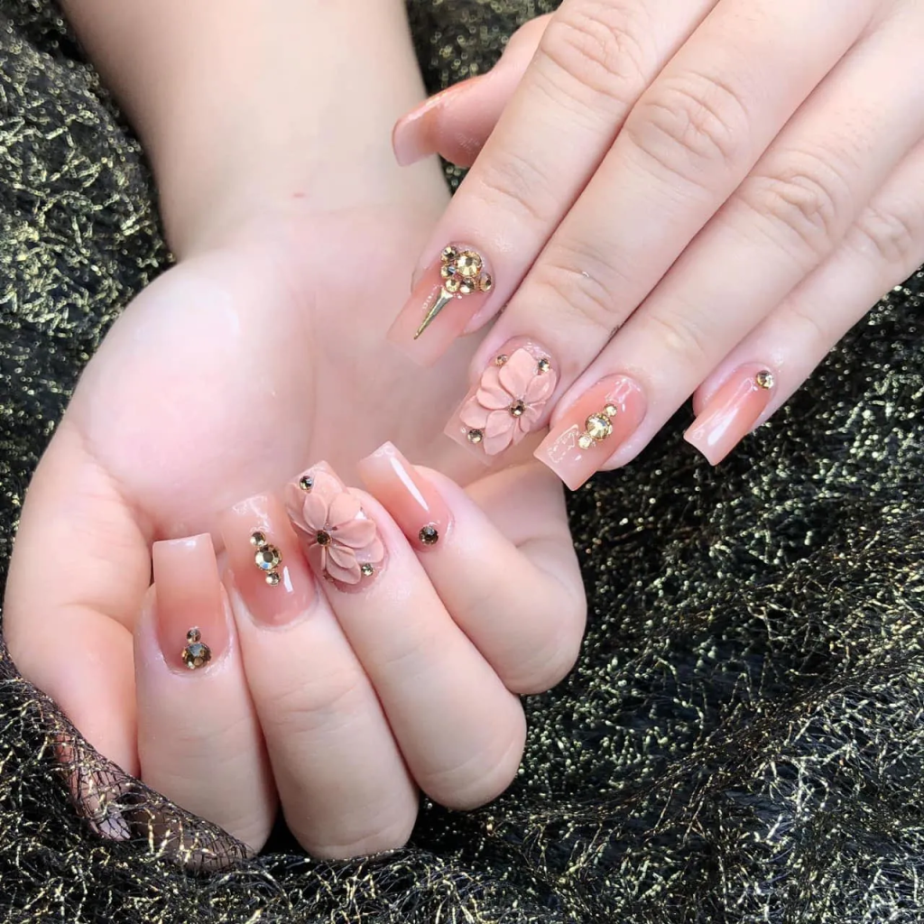mẫu nail chụp ảnh cưới