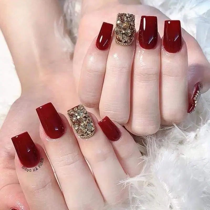 mẫu nail chụp ảnh cưới