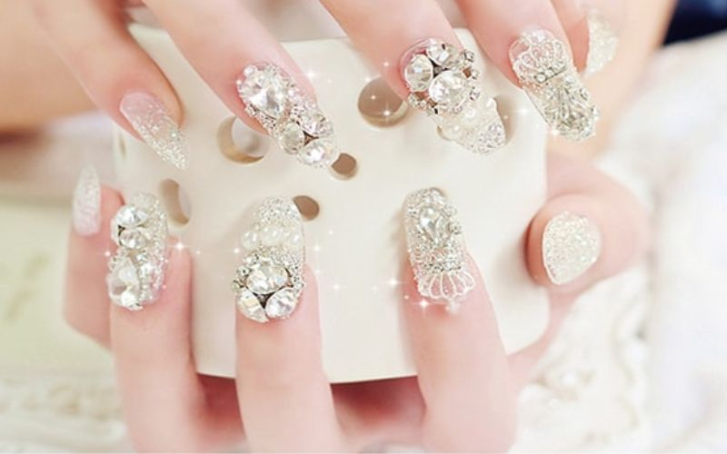 mẫu nail chụp ảnh cưới