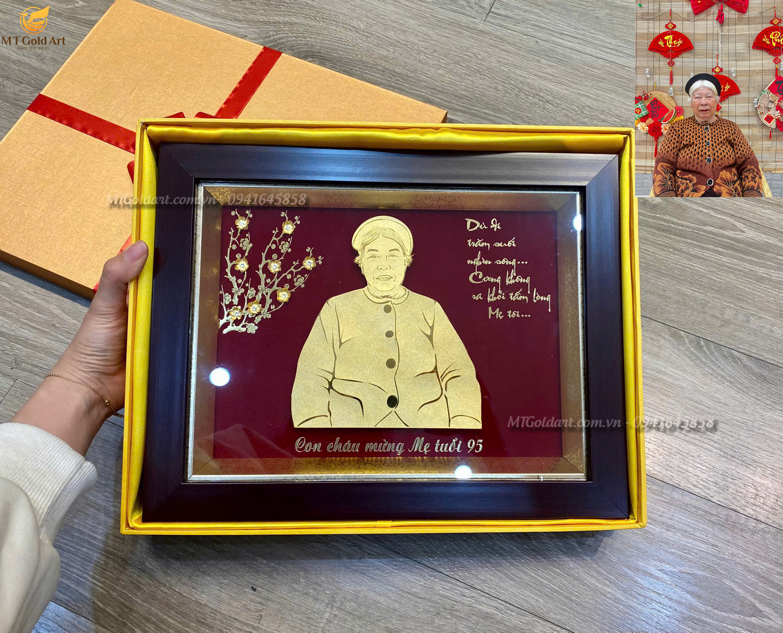 quà mừng thọ mẹ tuổi 95- tranh chân dung mẹ thiết kế theo yêu cầu