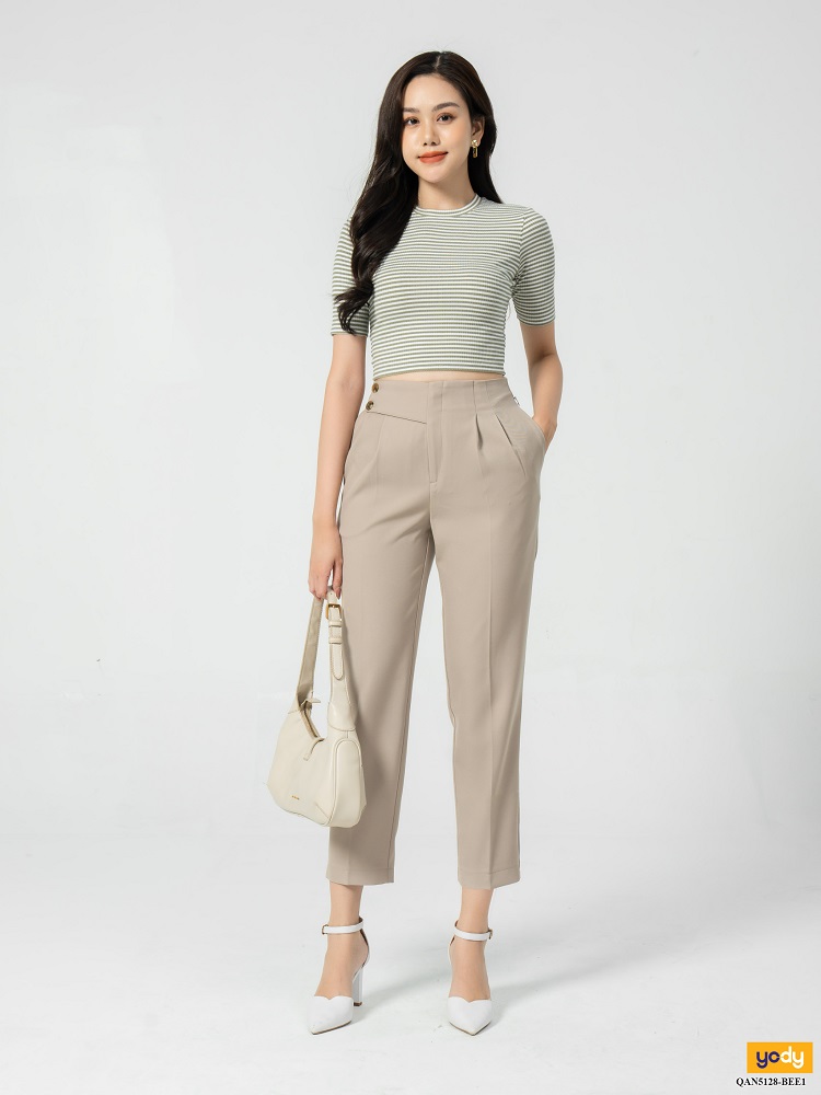 Quần tây cạp cao phối áo thun bó dài lỡ