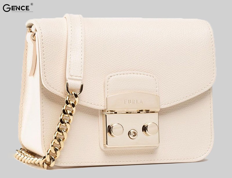 Túi xách Furla màu trắng - Furla Metropolis tinh xảo từng chi tiết