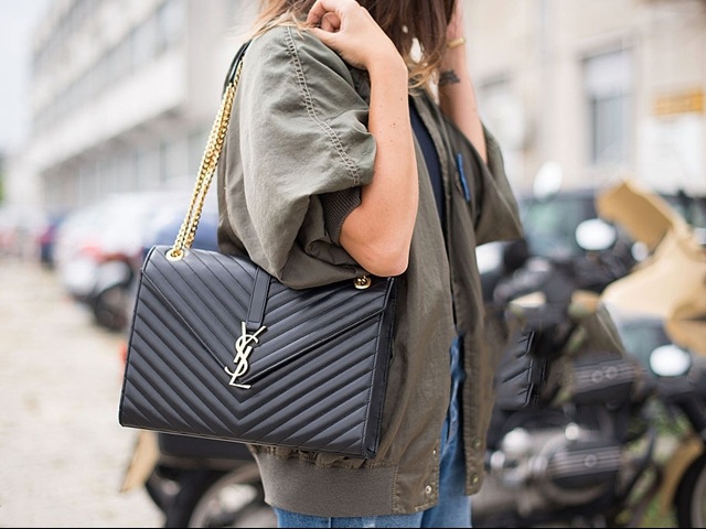 Túi xách Chanel sản xuất tại Pháp