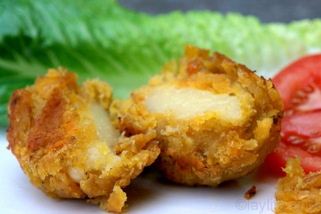 Bolon de verde: Ecuadorian mashed green plantain dumpling balls with cheese