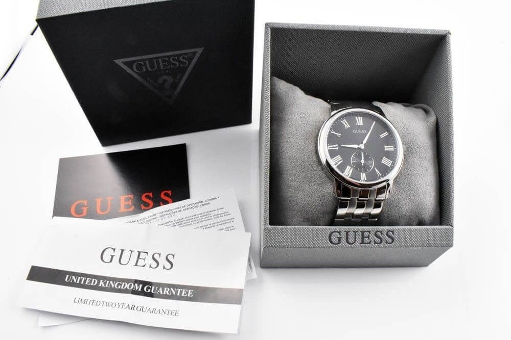 Đồng hồ Guess