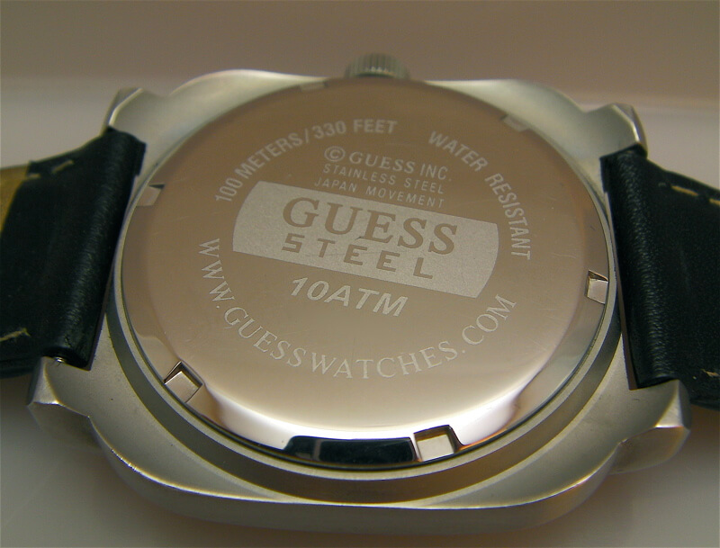 Phân biệt đồng hồ Guess thật giả dễ dàng