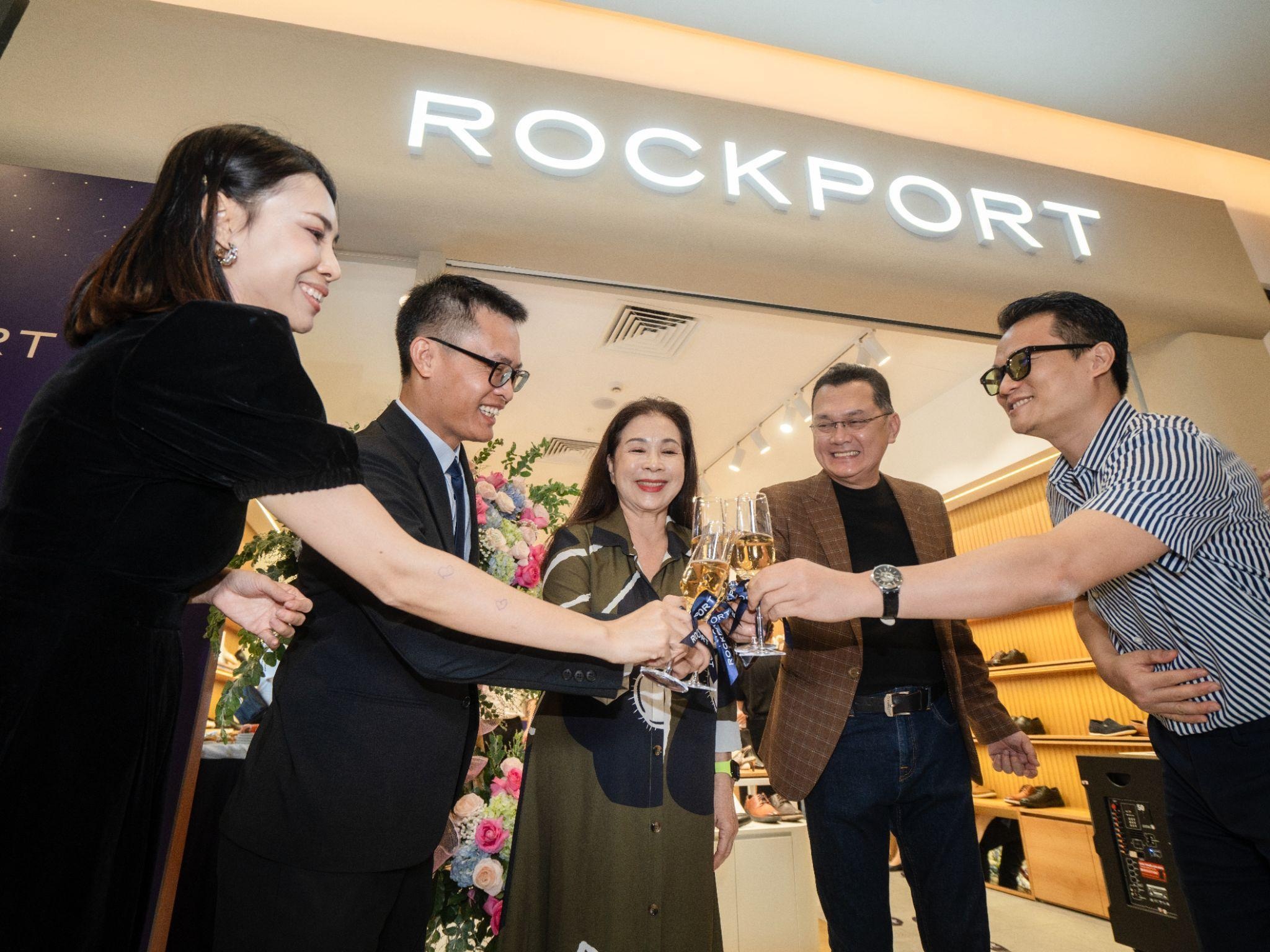 Nghệ sĩ Việt và những khoảnh khắc đáng nhớ cùng thương hiệu giày ROCKPORT - 3