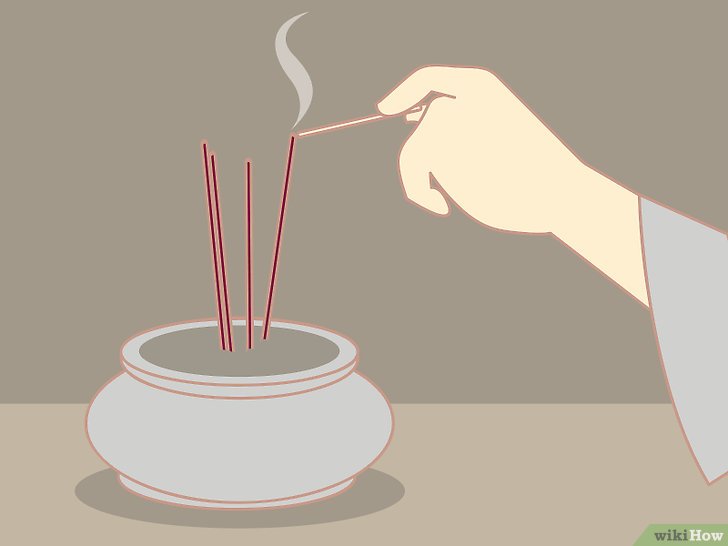 Bước 2: Thanh tẩy không gian xung quanh bạn là bước quan trọng để tạo ra một môi trường thích hợp cho việc niệm thần chú.