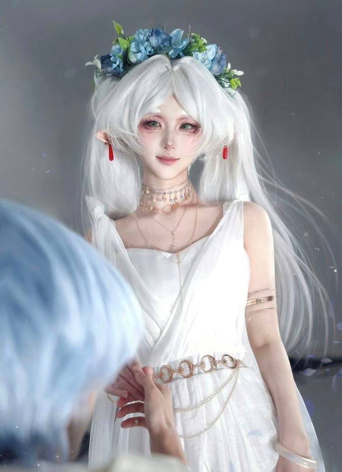 cosplay nhân vật Mitsuri
