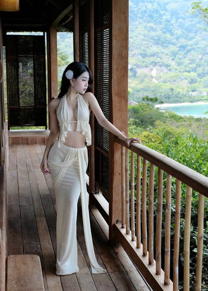 ảnh avatar Lê Kim Loan bikini quyến rũ cực chất