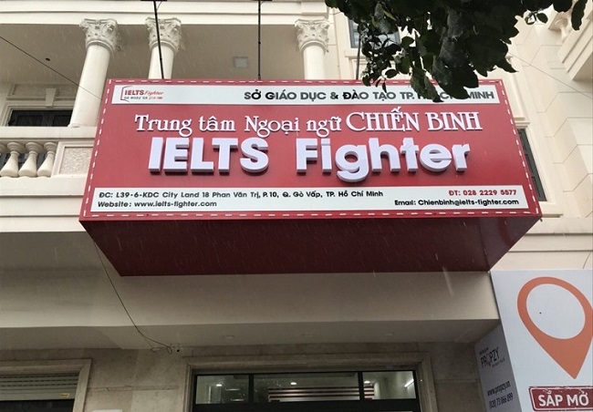bảng hiệu ngoại ngữ