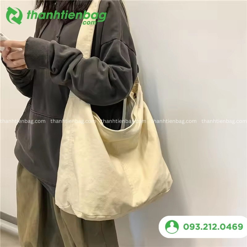 túi đeo chéo nữ bằng vải canvas